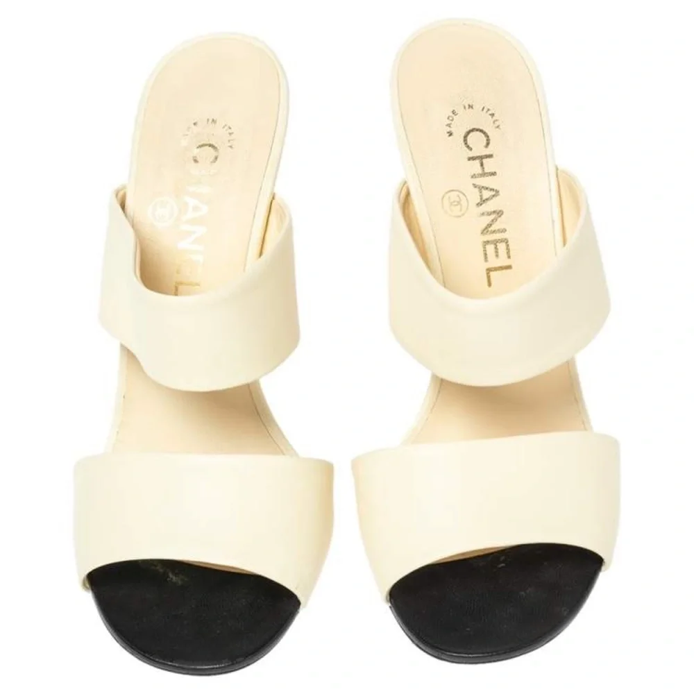 Chanel Cream Leather Pearl Embellished Heels Slide Sandals Size 41 - Picture 4 of 9